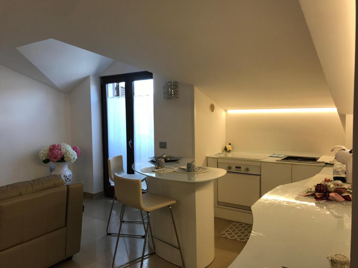Maria Ancona Suite Мартина-Франка Экстерьер фото